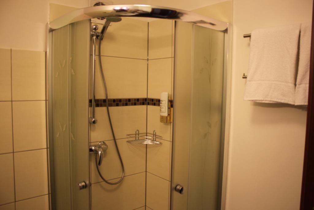 As Hotel Göttingen Værelse billede