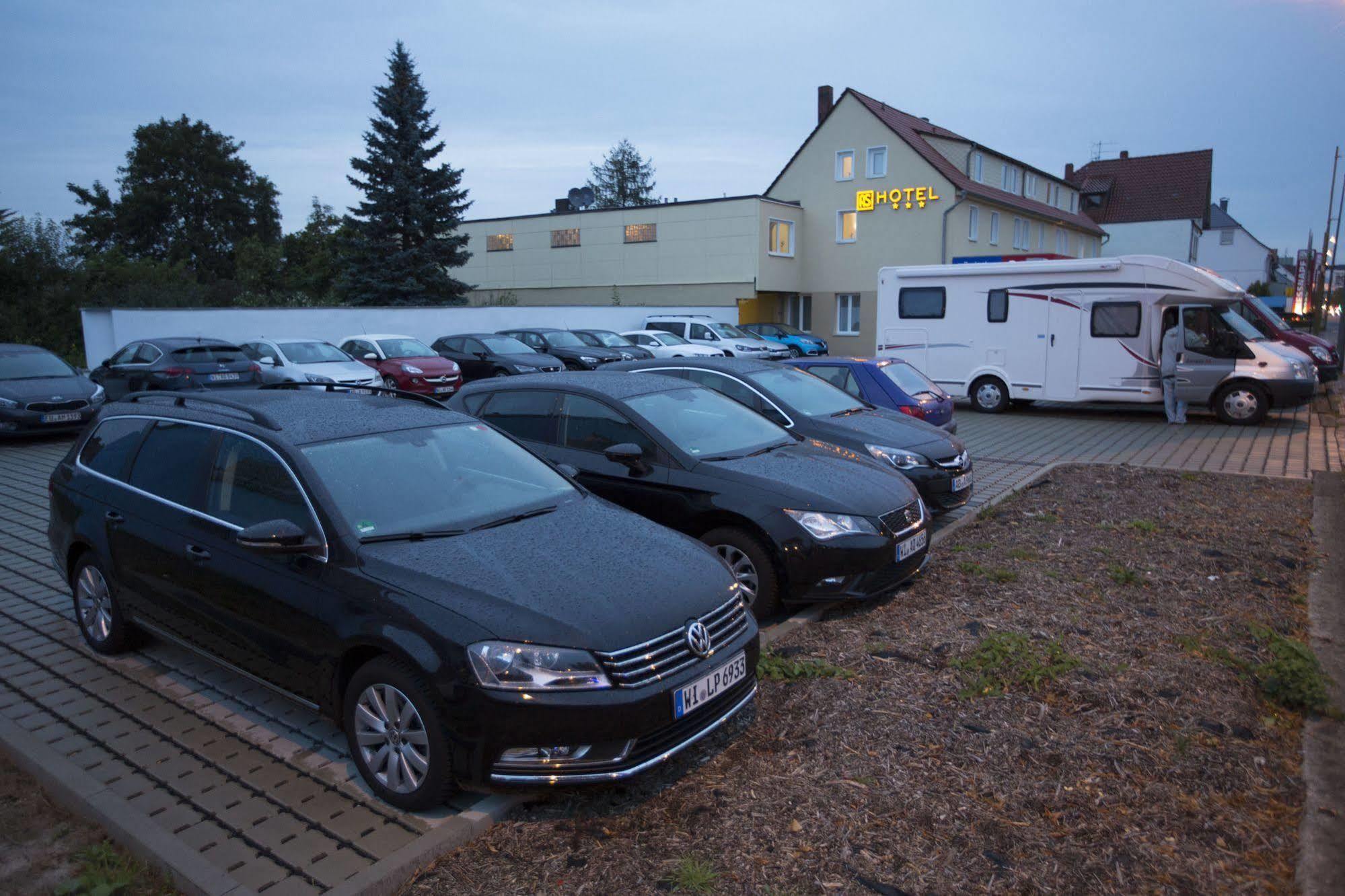 As Hotel Göttingen Eksteriør billede
